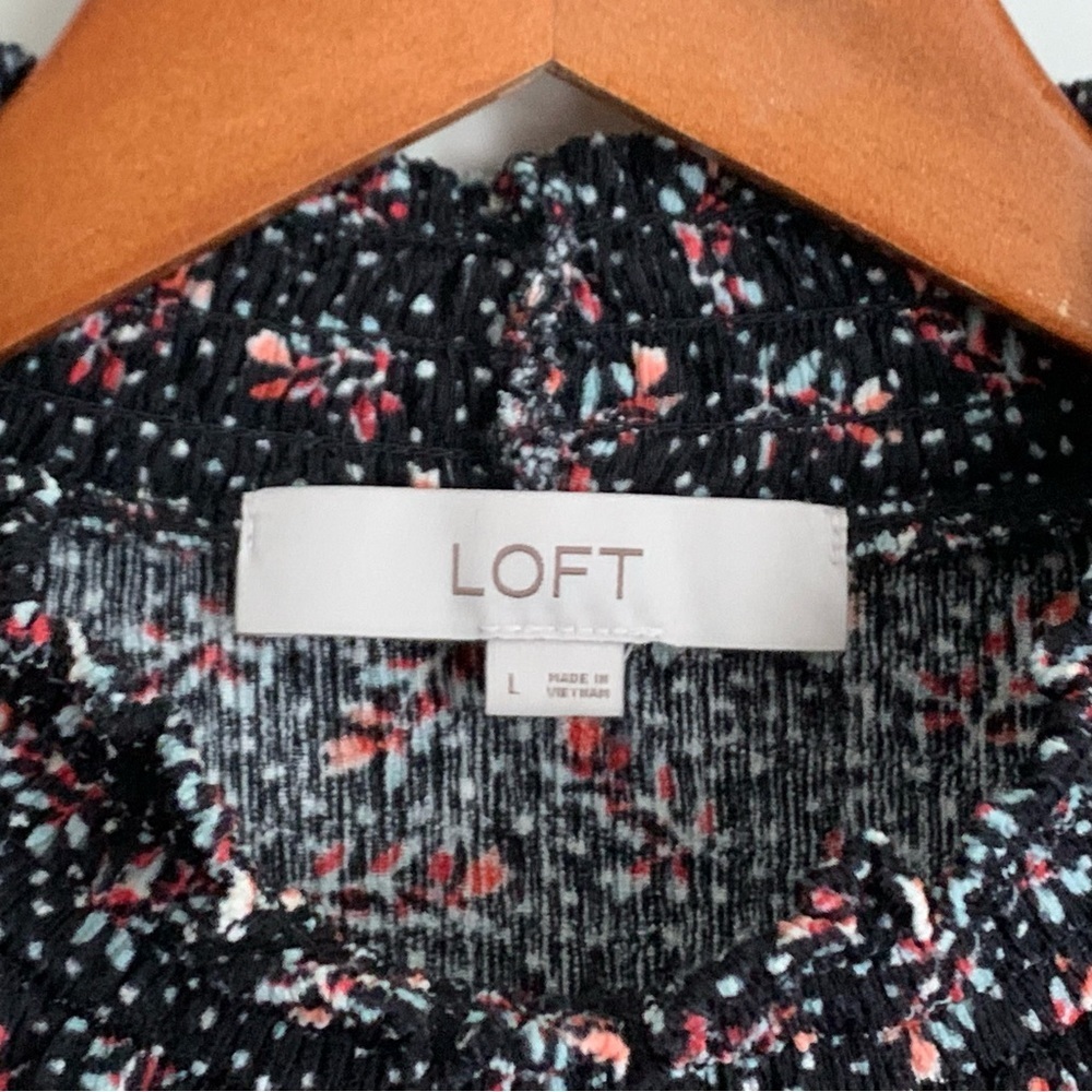 Loft Top - Size Large - Picture 5 of 7